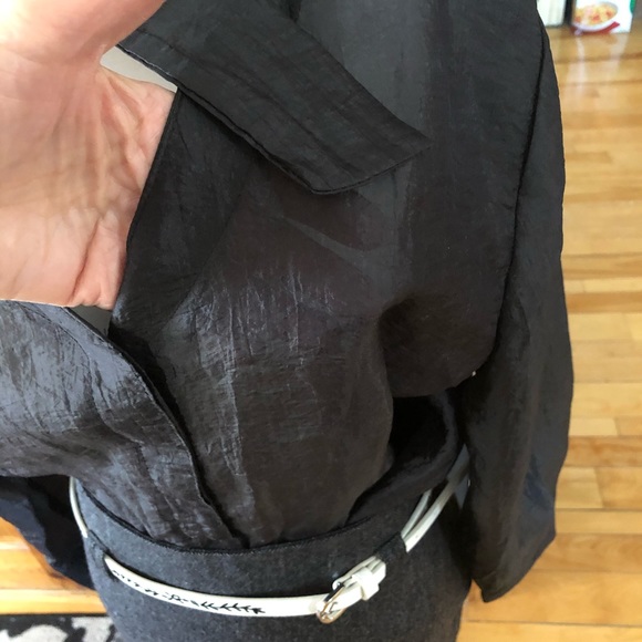 Translucent Original Blouse - Picture 2 of 2